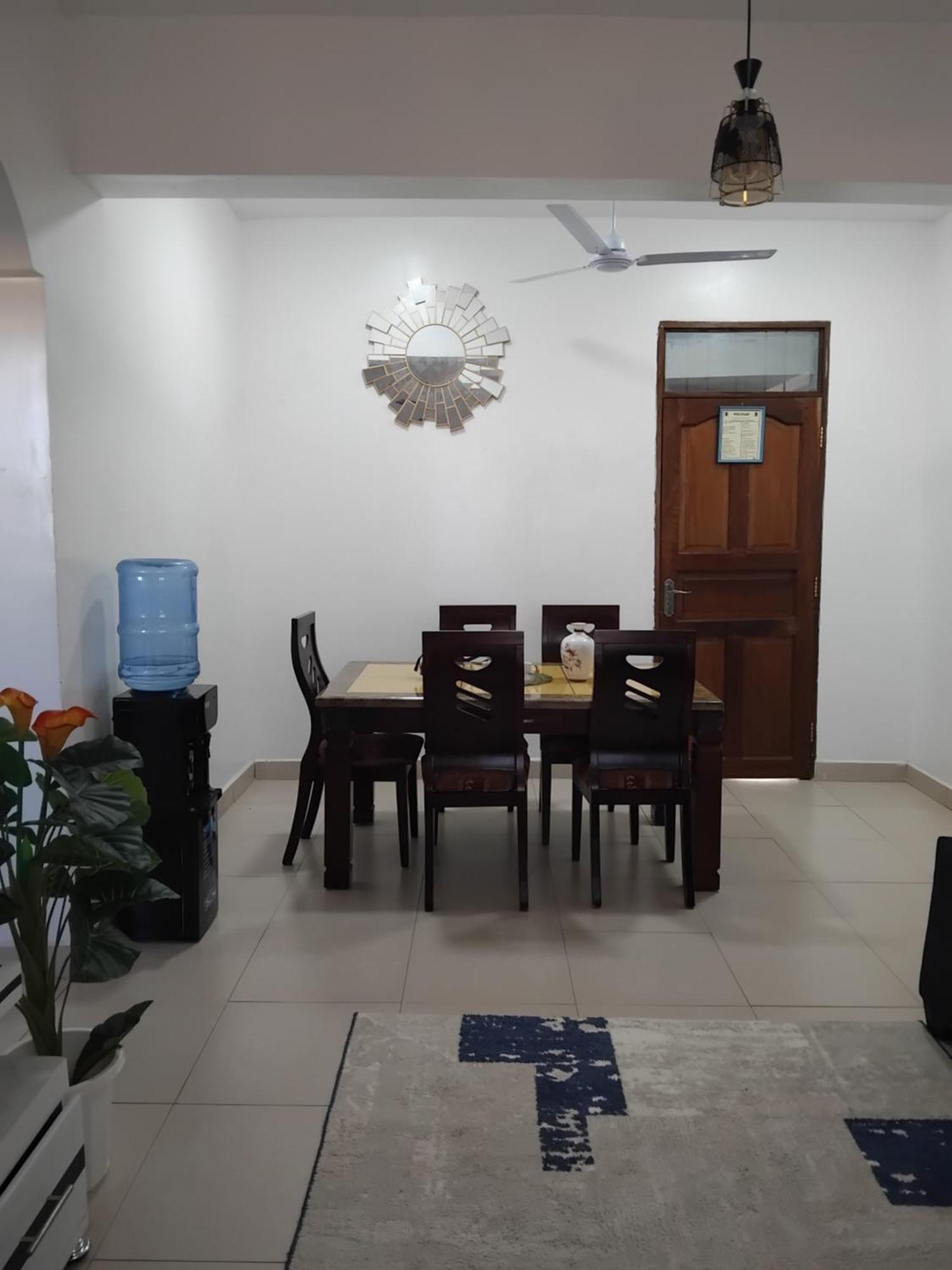 Appartement 300 Homes *